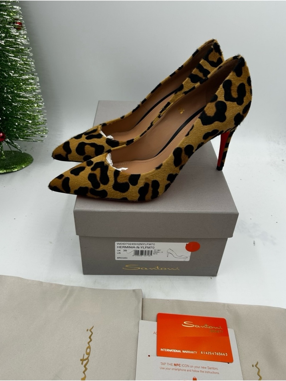 Santoni leopard print stiletto pumps size 38/8 US
made in Italy - Picture 6 of 9